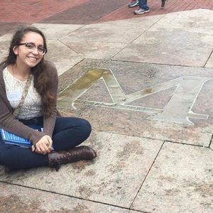 Meet your Posher, Victoria